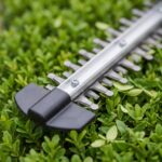 Close-up of the dual-action steel cutting teeth on the Hedgerow trimmer